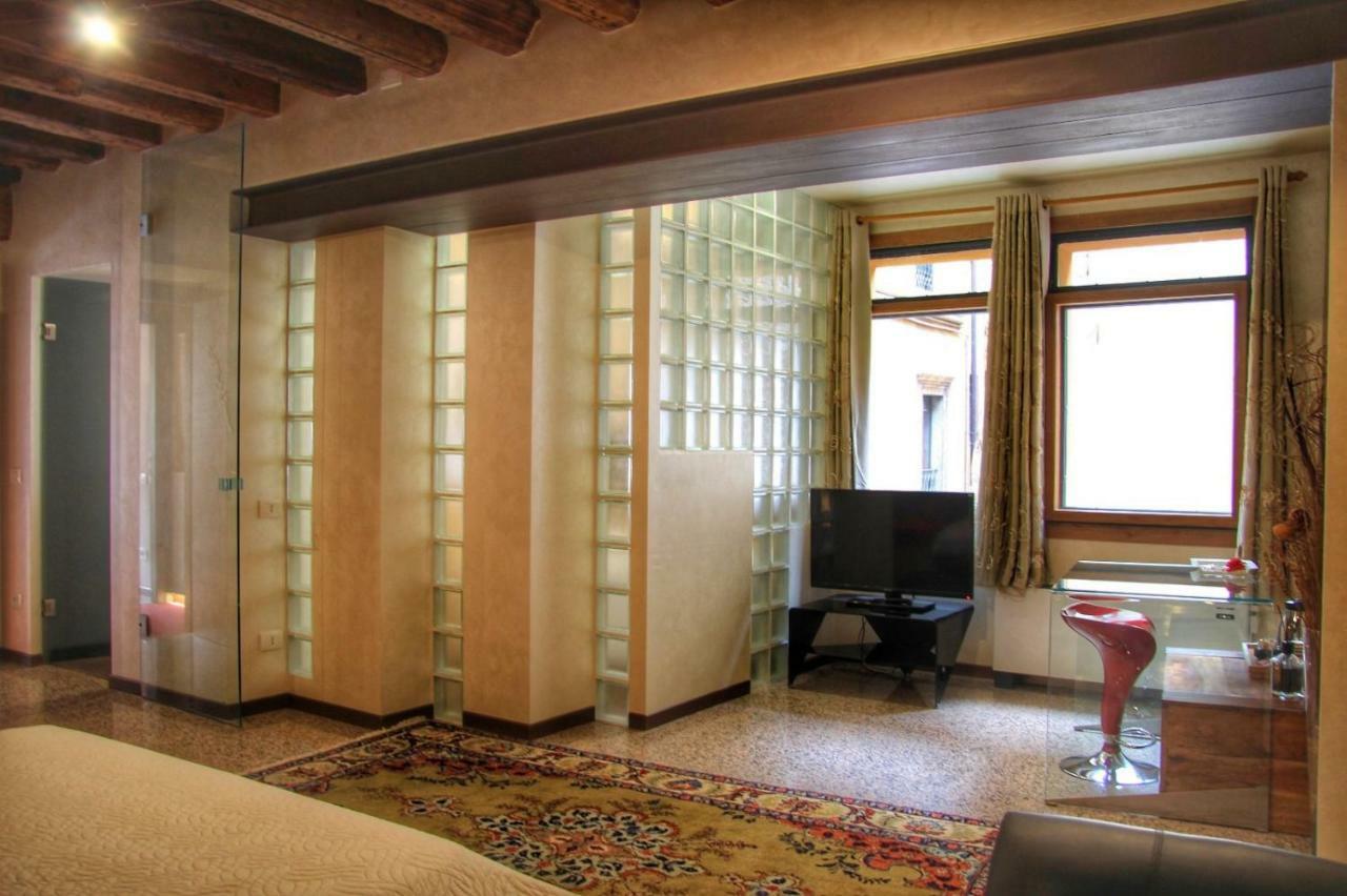 La Bella Verona Wine Suite Zewnętrze zdjęcie
